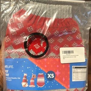 New in package HOLIDAY Pet Sweater
